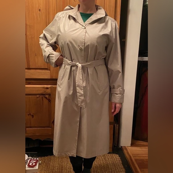 Women's Vintage 80's Elan hooded Trench Coat - champagne color - size 10 - Picture 7 of 15